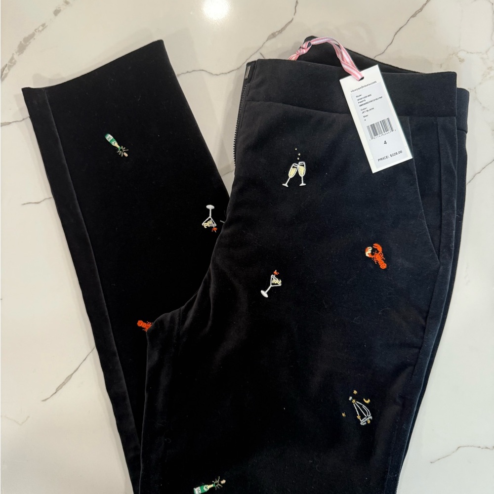 Vineyard Vines Women’s Black Velvet Pant with Colorful Embroidery!! NWT size 4.